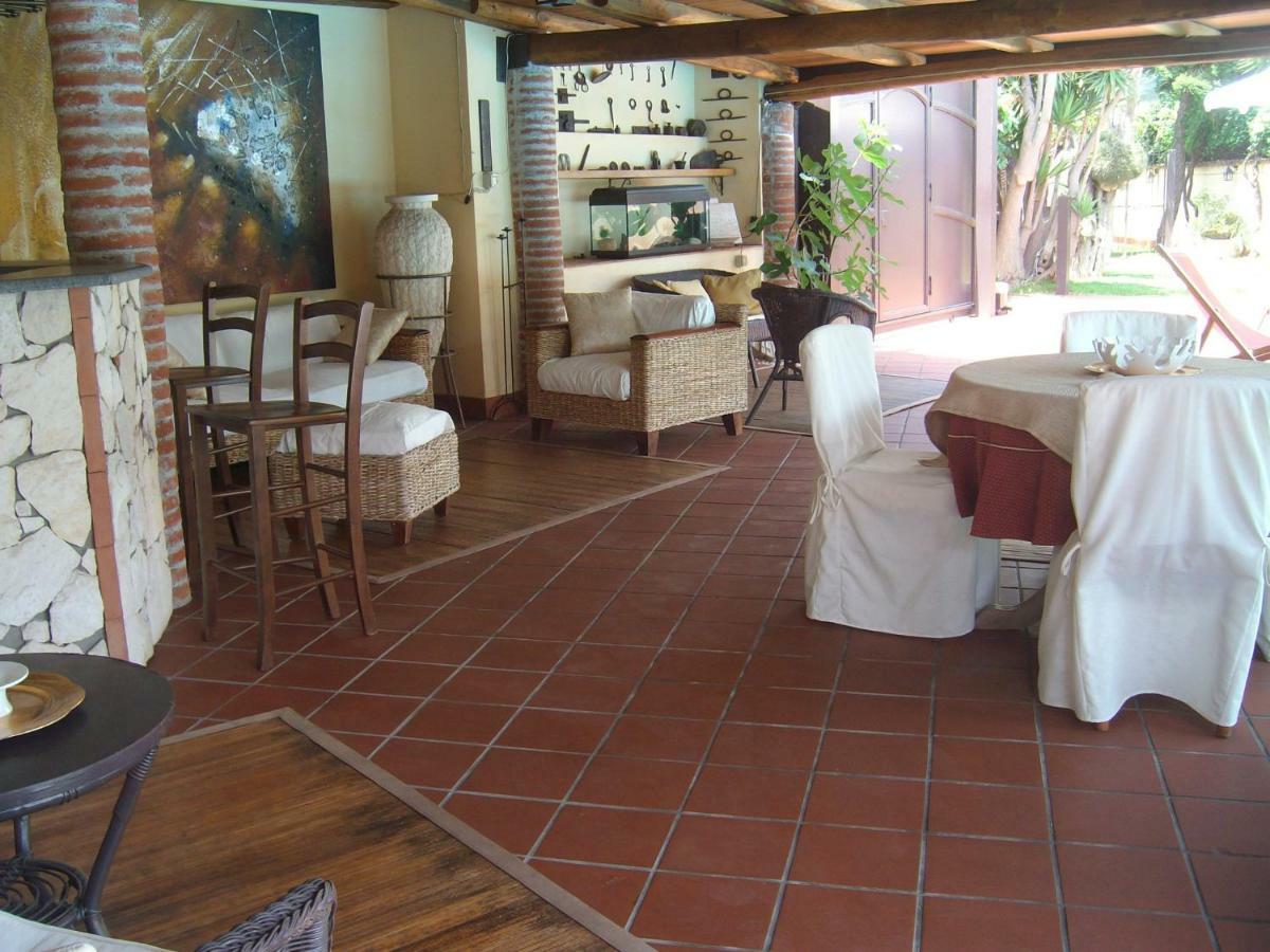 Villa Singola -Sole-Luna-Casavilladusoleil Acireale Kültér fotó