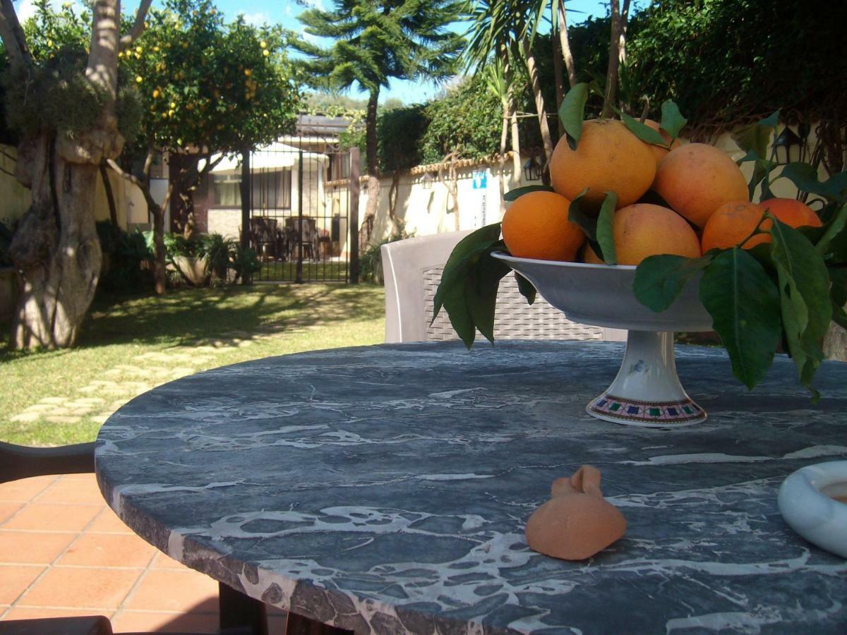 Villa Singola -Sole-Luna-Casavilladusoleil Acireale Kültér fotó