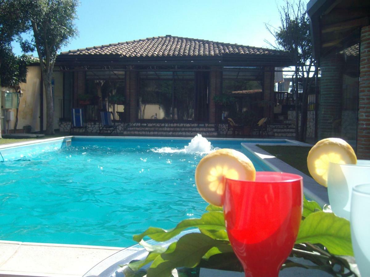 Villa Singola -Sole-Luna-Casavilladusoleil Acireale Kültér fotó